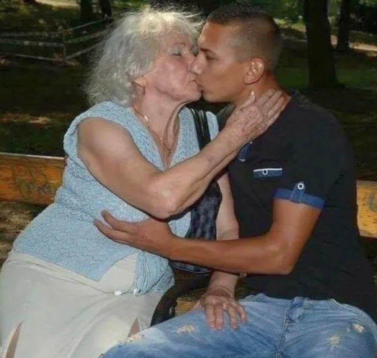 геи видео пожилые женщины фото 113